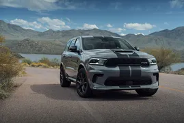 Imagem ilustrativa da imagem Dodge Durango se torna o SUV todo-poderoso com nova versão SRT Hellcat