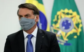 Imagem ilustrativa da imagem Presidente Jair Bolsonaro diz que vai respeitar o teto de gastos