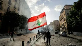 Imagem ilustrativa da imagem Libaneses protestam contra políticos neste sábado