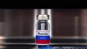 Imagem ilustrativa da imagem Putin diz que Rússia é o 1º país a registrar vacina contra a covid-19