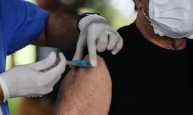 Imagem ilustrativa da imagem Idosos devem participar da testagem de vacina contra covid-19
