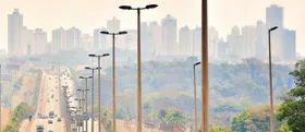 Imagem ilustrativa da imagem Goiânia: névoa seca aparece no céu e deve ficar até as chuvas