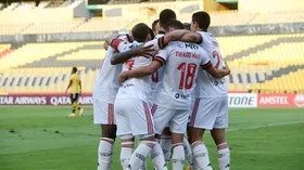 Imagem ilustrativa da imagem Flamengo em final de jogo dramático e se recupera na Libertadores