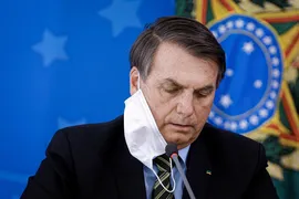 Imagem ilustrativa da imagem Se comportando como uma criança de 5 anos, Bolsonaro diz que não vai pagar vacina