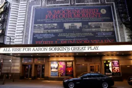 Imagem ilustrativa da imagem Abertura de Teatros da Broadway é adiada para maio de 2021