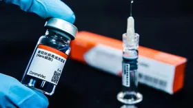 Imagem ilustrativa da imagem China defende vacina contra covid-19 e pede cooperação do Brasil