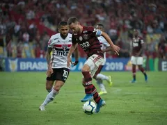 Imagem ilustrativa da imagem Flamengo x São Paulo: Investimentos pesados em contratações