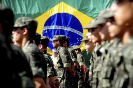 Imagem ilustrativa da imagem Bolsonaro edita decreto que regulamenta promoções de oficiais das Forças Armadas