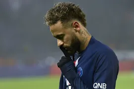 Imagem ilustrativa da imagem Neymar não se recupera de lesão e desfalca Paris Saint-Germain contra o Barcelona