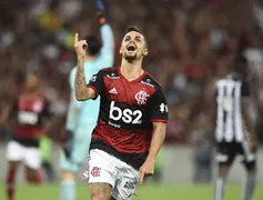 Imagem ilustrativa da imagem Novela: Al Ain oferece R$ 8 milhões por empréstimo de Michael, Flamengo pede mais e espera fechar negócio