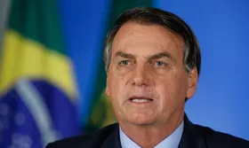 Imagem ilustrativa da imagem Bolsonaro defende uso de vermífugo para tratar covid-19 e cita estudo sem evidência científica
