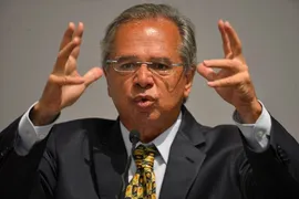 Imagem ilustrativa da imagem Guedes diz que há ideia de criar fundo com ativos da Petrobras para 'mais pobres'