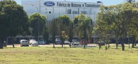 Imagem ilustrativa da imagem Justiça proíbe demissão de funcionários da Ford na Bahia sem acordo coletivo