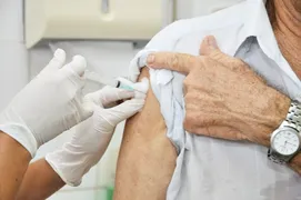 Imagem ilustrativa da imagem Prefeitura de Aparecida de Goiânia amplia vacinação contra Covid-19 para idosos acima de 65 anos