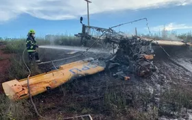 Imagem ilustrativa da imagem Piloto morre carbonizado em queda de avião, em Itaberaí