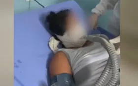 Imagem ilustrativa da imagem Médico faz respirador improvisado para salvar pacientes