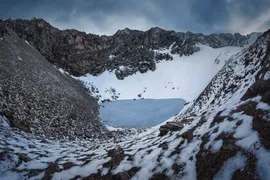 Imagem ilustrativa da imagem Lago misterioso no Himalaia intriga cidadãos e cientistas