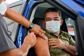 Imagem ilustrativa da imagem Manaus inicia vacinação contra Covid-19 em pessoas de 35 a 39 anos com doenças preexistentes