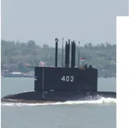 Imagem ilustrativa da imagem Marinha da Indonésia faz busca por submarino que desapareceu