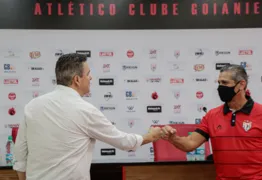 Imagem ilustrativa da imagem Jorginho é apresentado como  técnico do Atlético Goianiense