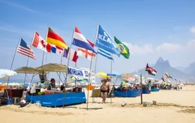 Imagem ilustrativa da imagem RJ: Barraqueiros das praias podem virar patrimônio cultural  da cidade