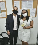Imagem ilustrativa da imagem Com casamento marcado, noiva fica presa em casa durante tiroteio no Jacarezinho