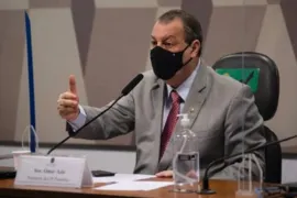 Imagem ilustrativa da imagem Presidente da CPI diz que há provas de que não houve interesse de Bolsonaro na vacina