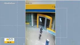 Imagem ilustrativa da imagem Suspeitos roubo a banco morrem em troca de tiros com a PM