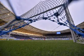 Imagem ilustrativa da imagem Em bom momento, Goiás enfrenta Cruzeiro em crise pela Série B