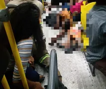 Imagem ilustrativa da imagem Uma pessoa morreu e quatro ficaram feridas durante assalto a ônibus