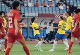 Imagem ilustrativa da imagem Brasil goleia China na estreia das Olimpíadas de Tóquio