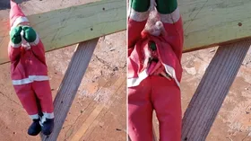 Imagem ilustrativa da imagem Polícia encontra Papai Noel recheado com cocaína em Londrina