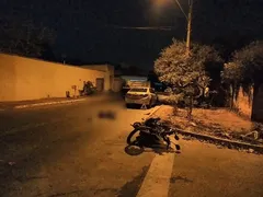 Imagem ilustrativa da imagem Motociclista morre após acidente em cruzamento em Goiânia