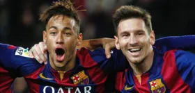 Imagem ilustrativa da imagem Presidente do Barcelona rebate 'mentiras' sobre briga na Justiça com Neymar