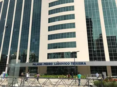 Imagem ilustrativa da imagem Mandado de segurança impede servidores de Goiás a voltar ao trabalho presencial sem imunização completa