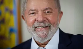 Imagem ilustrativa da imagem Juíza arquiva investigação contra Lula sobre tráfico de influência para OAS