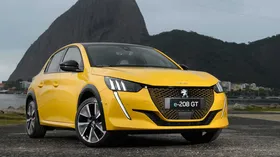 Imagem ilustrativa da imagem Peugeot e-208 GT é lançado no Brasil com preço de R$ 244.990