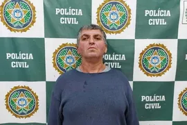 Imagem ilustrativa da imagem Suspeito de matar vizinho por galo cantar 'Bolsonaro' é preso