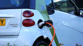 Imagem ilustrativa da imagem DF aprova isenção de IPVA para carros elétricos e híbridos