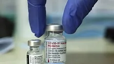Imagem ilustrativa da imagem Moderna diz que terceira dose de sua vacina aumentou proteção contra Ômicron