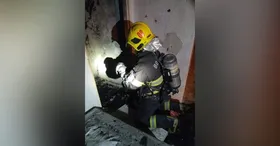 Imagem ilustrativa da imagem Mulher é resgatada de incêndio em Águas Lindas de Goiás