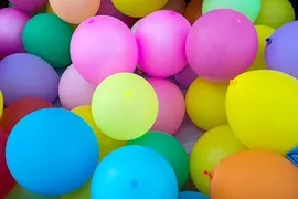 Imagem ilustrativa da imagem Menino morre após engolir balão de festa