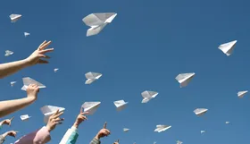 Imagem ilustrativa da imagem Goiânia recebe o maior torneio mundial de aviãozinho de papel