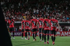 Imagem ilustrativa da imagem Duelo de rubro-negros! Atlético-GO e Flamengo se enfrentam na primeira rodada do Brasileirão