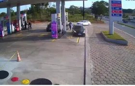 Imagem ilustrativa da imagem Motorista abastece veículo e sai sem pagar em Goiânia