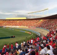 Imagem ilustrativa da imagem Vila Nova e Fluminense se enfrentam no Serra Dourada e terá o maior público do ano no futebol goiano