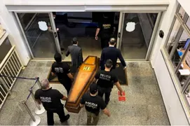 Imagem ilustrativa da imagem Avião da PF chega a Brasília com restos mortais de desaparecidos