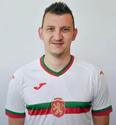 Imagem ilustrativa da imagem Jogador da Bulgária sofre traumatismo craniano em acidente com ônibus da seleção