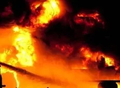 Imagem ilustrativa da imagem Incêndio atinge galpão em Goiânia