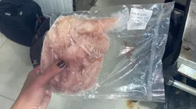 Imagem ilustrativa da imagem Mais de 30 kg de alimentos vencidos são apreendidos em restaurantes de Goiânia